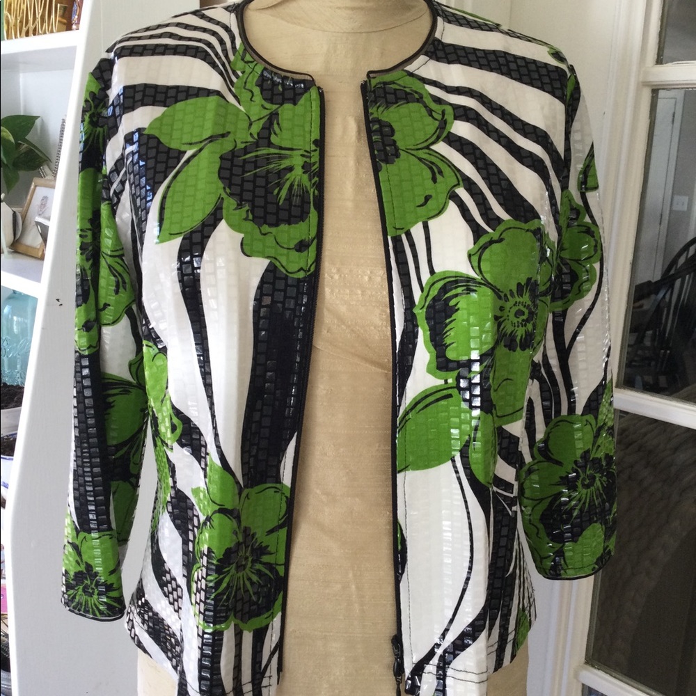 Stunning shimmery Joseph Ribkoff zipper jacket size 14